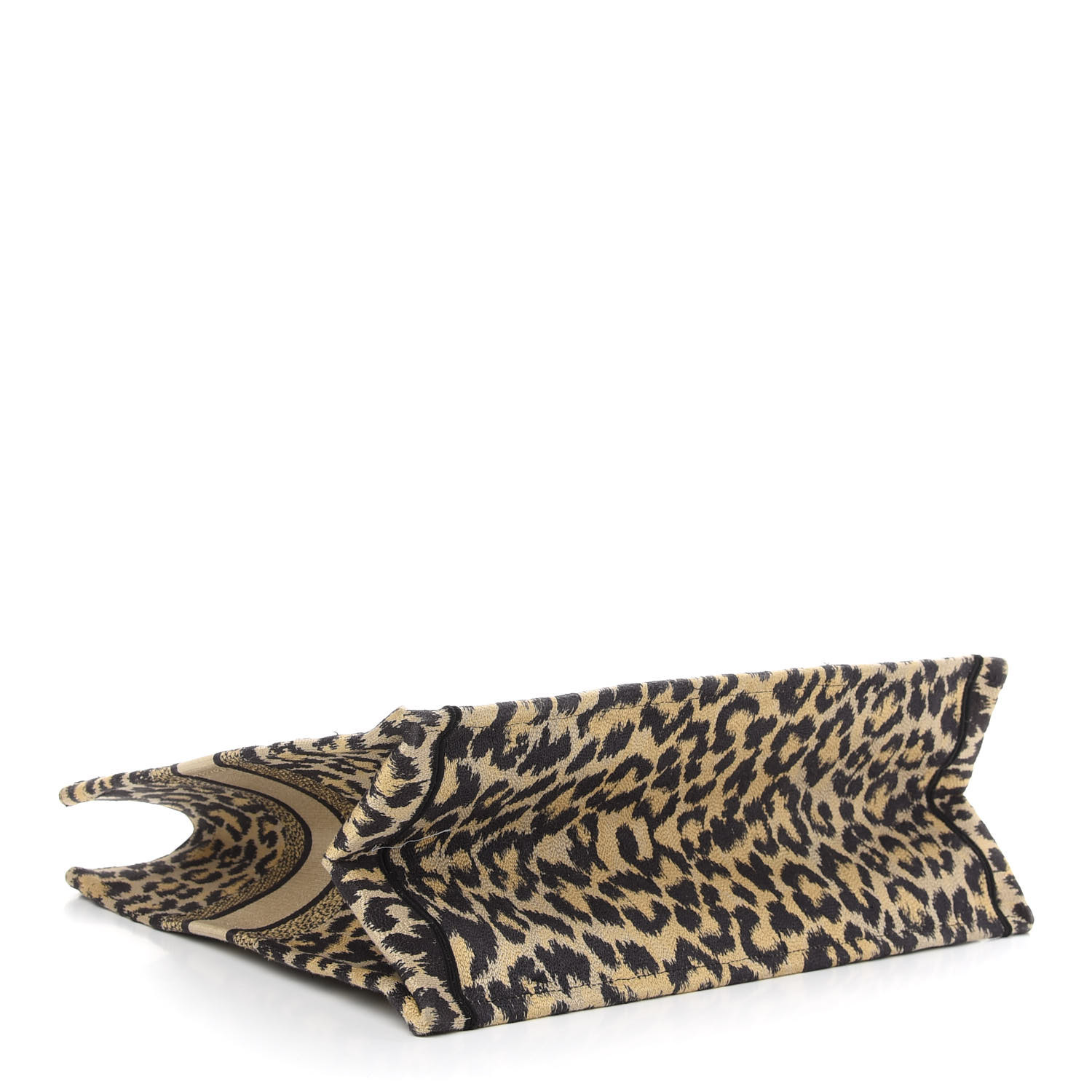 3216019-3216019-0-0-0-0-0-0_2