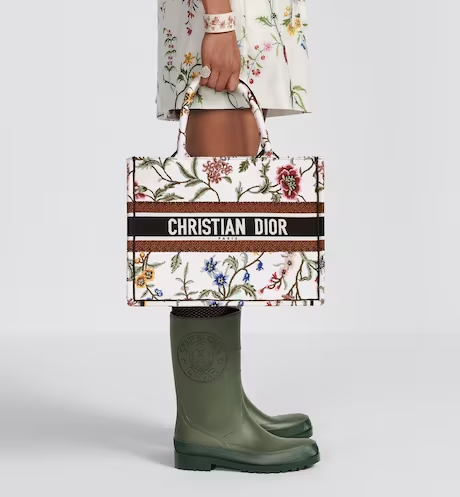 3235853-3235853-0-0-0-0-0-0_5