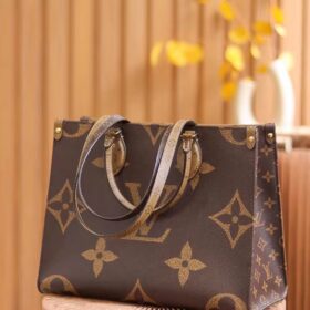 Louis Vuitton M45321 Onthego MM photo review